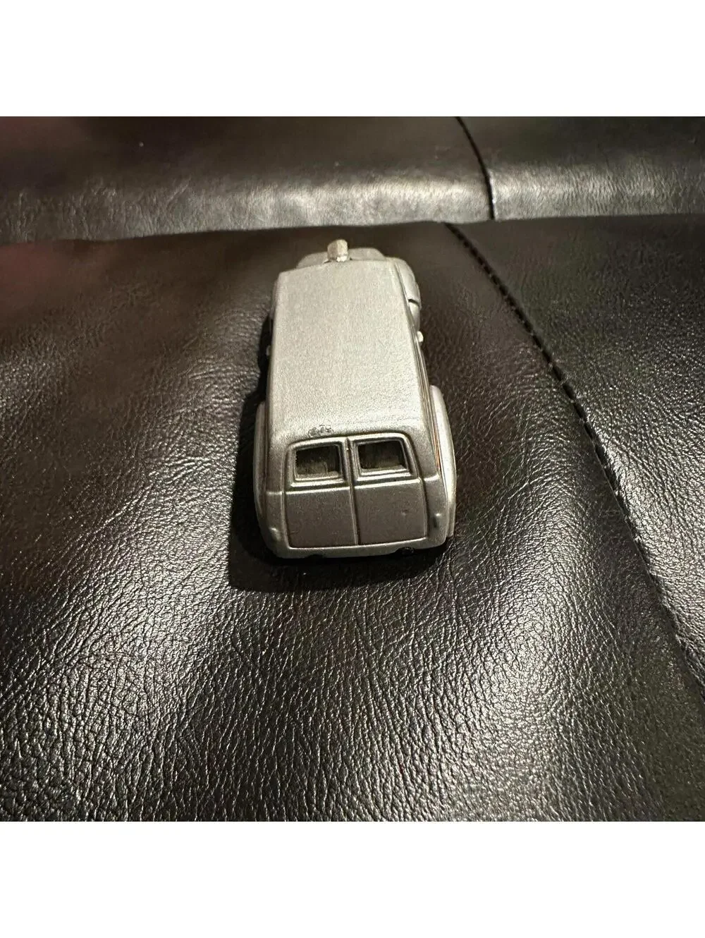 HARLEY DAVIDSON HOT WHEELS DIECAST '56 FORD HOT ROD  - 1999